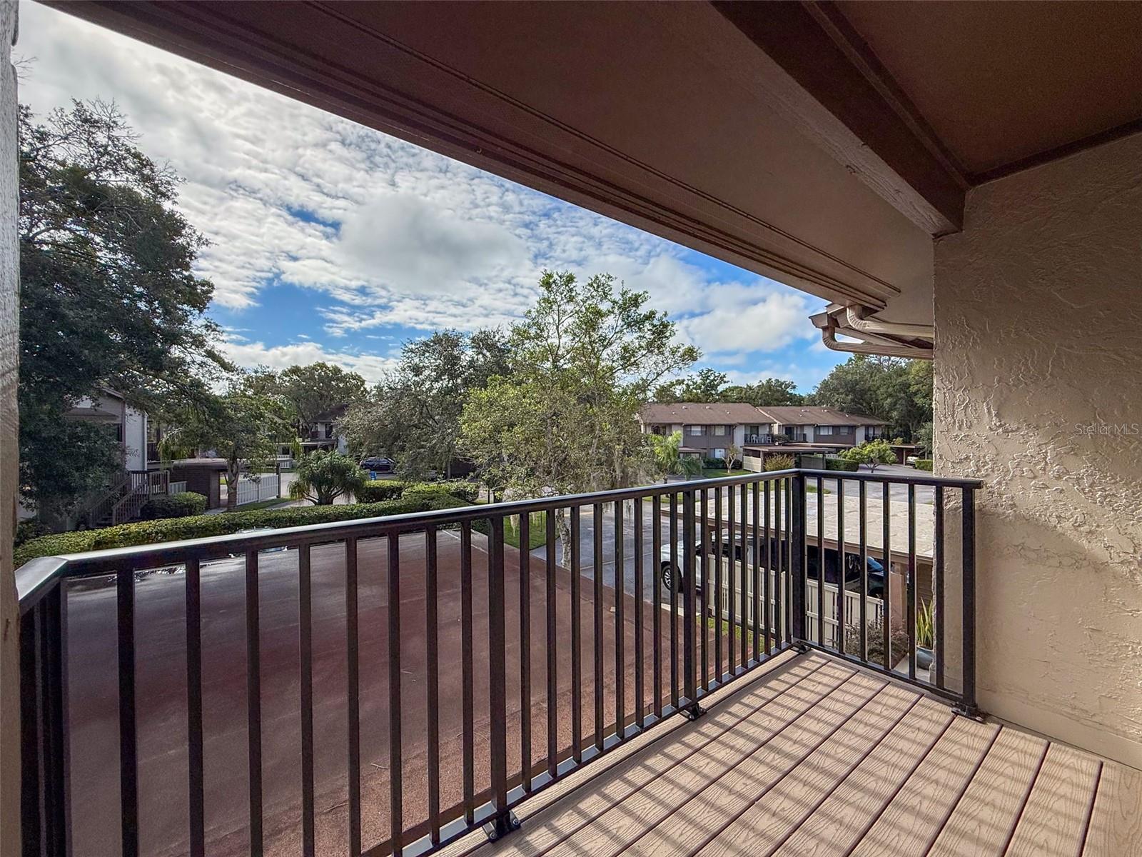 W7879498 Property Photo