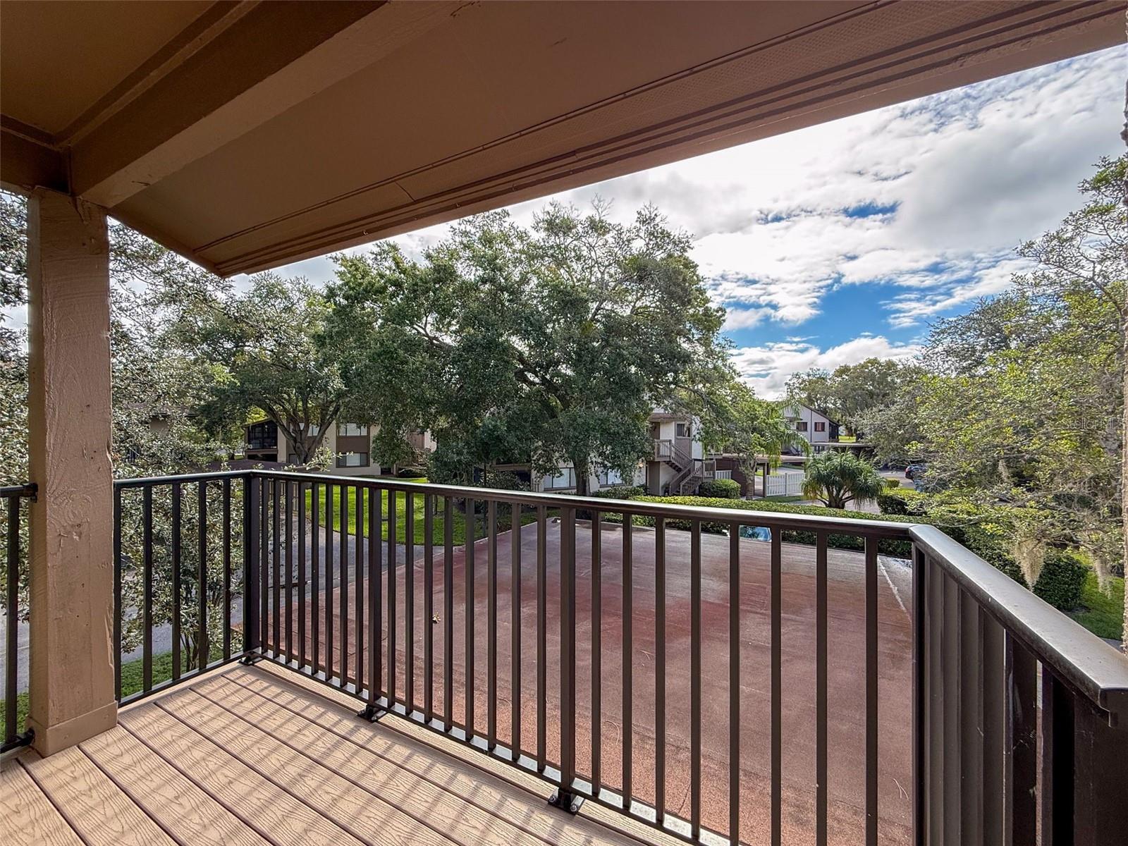 W7879498 Property Photo