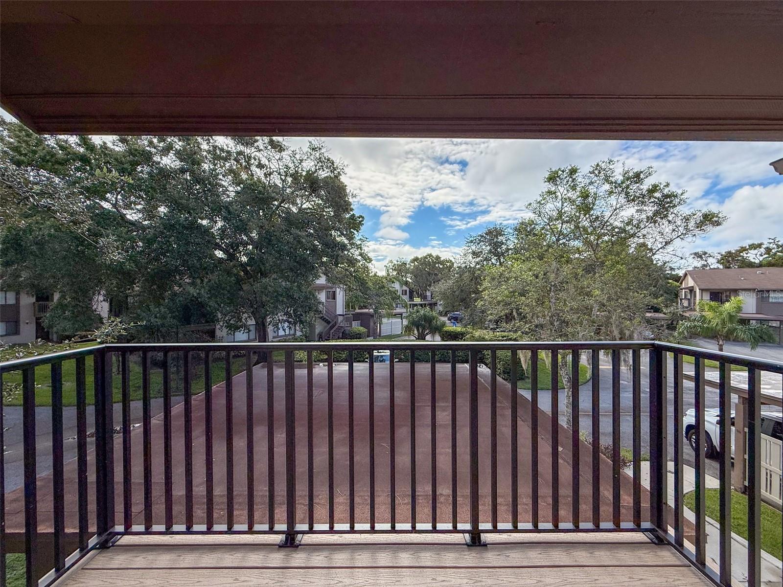 W7879498 Property Photo