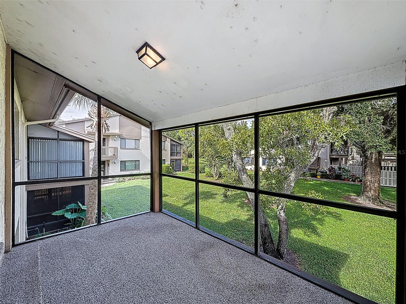 W7879498 Property Photo