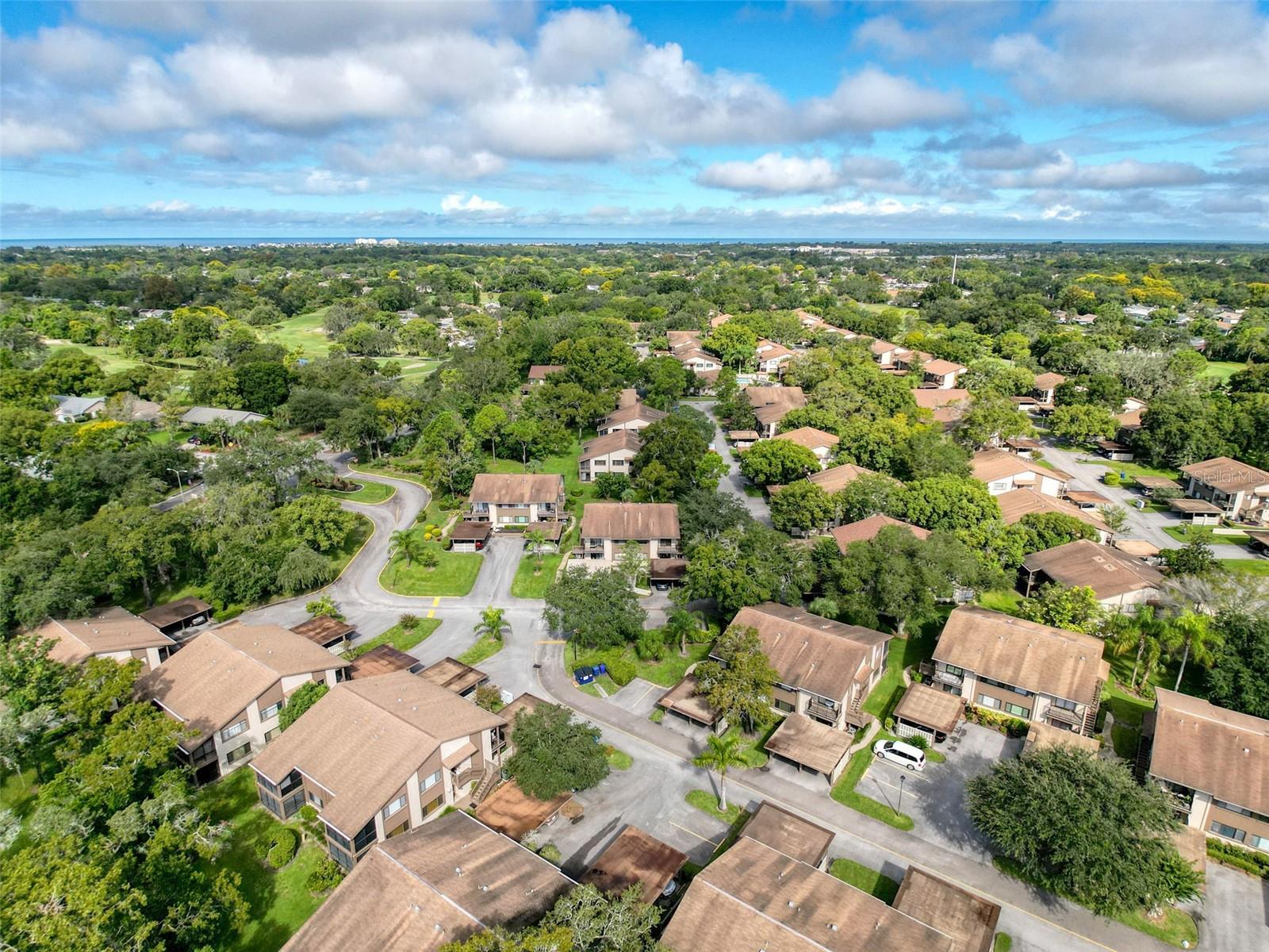 W7879498 Property Photo