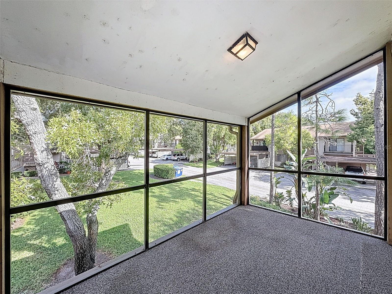 W7879498 Property Photo