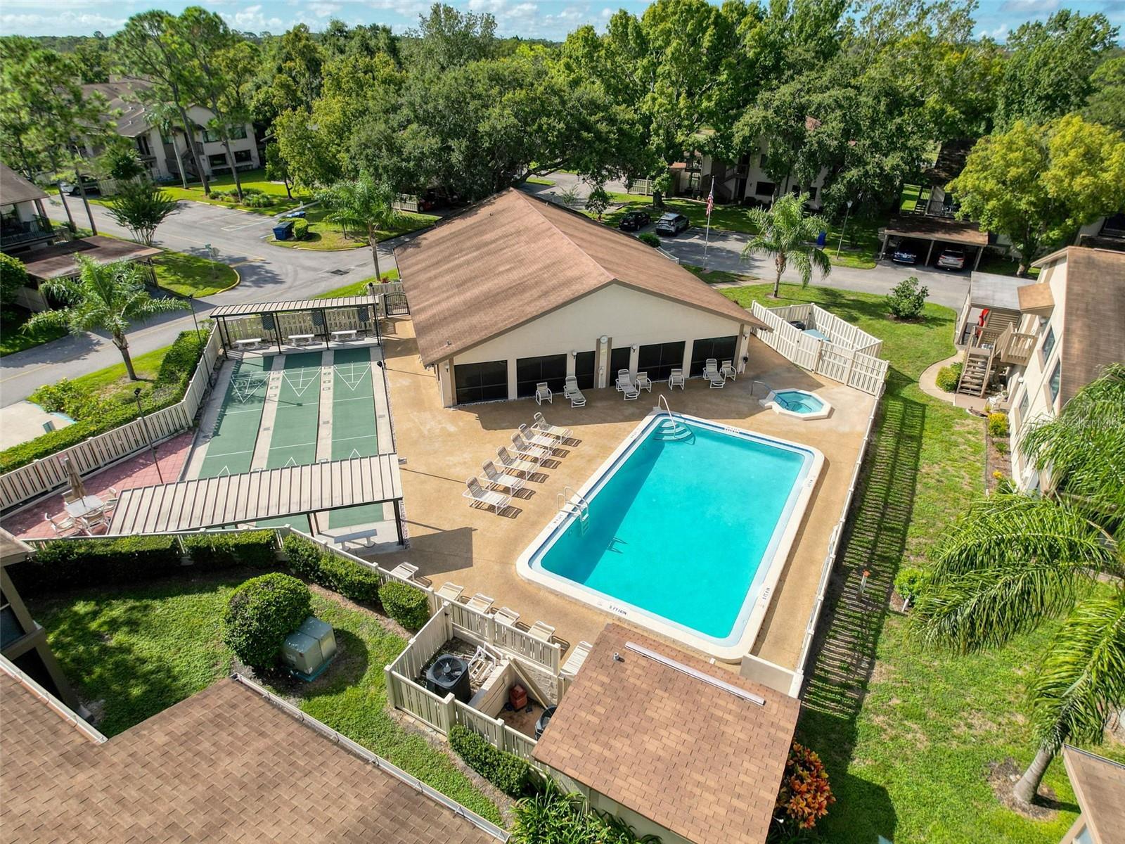 W7879498 Property Photo