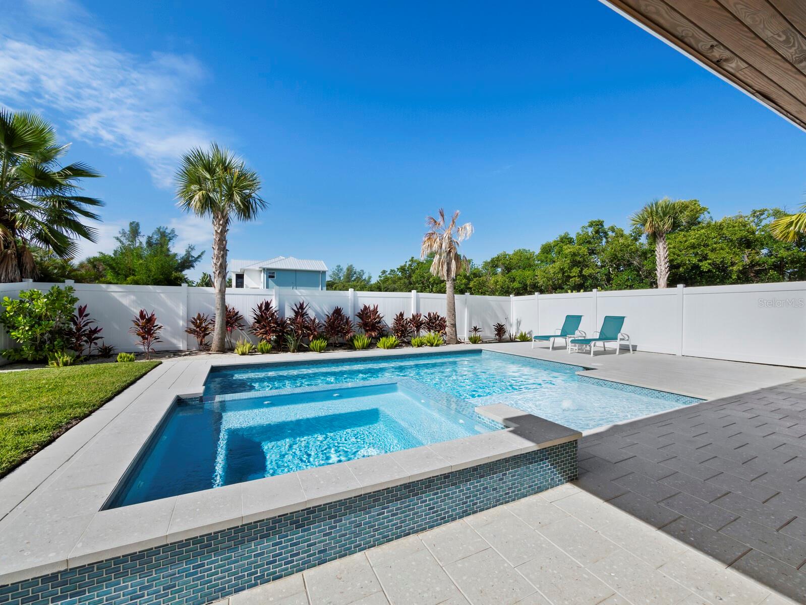 630 COMPANION WAY, LONGBOAT KEY, FL, 34228