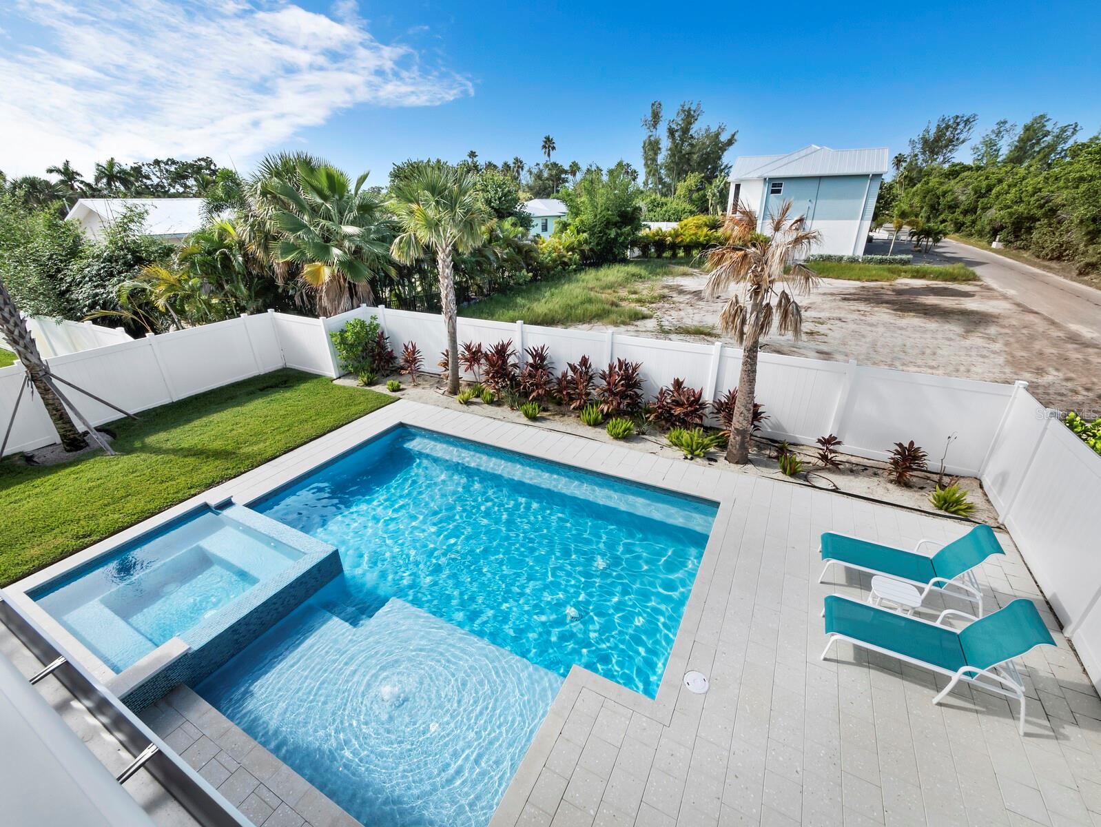 630 COMPANION WAY, LONGBOAT KEY, FL, 34228