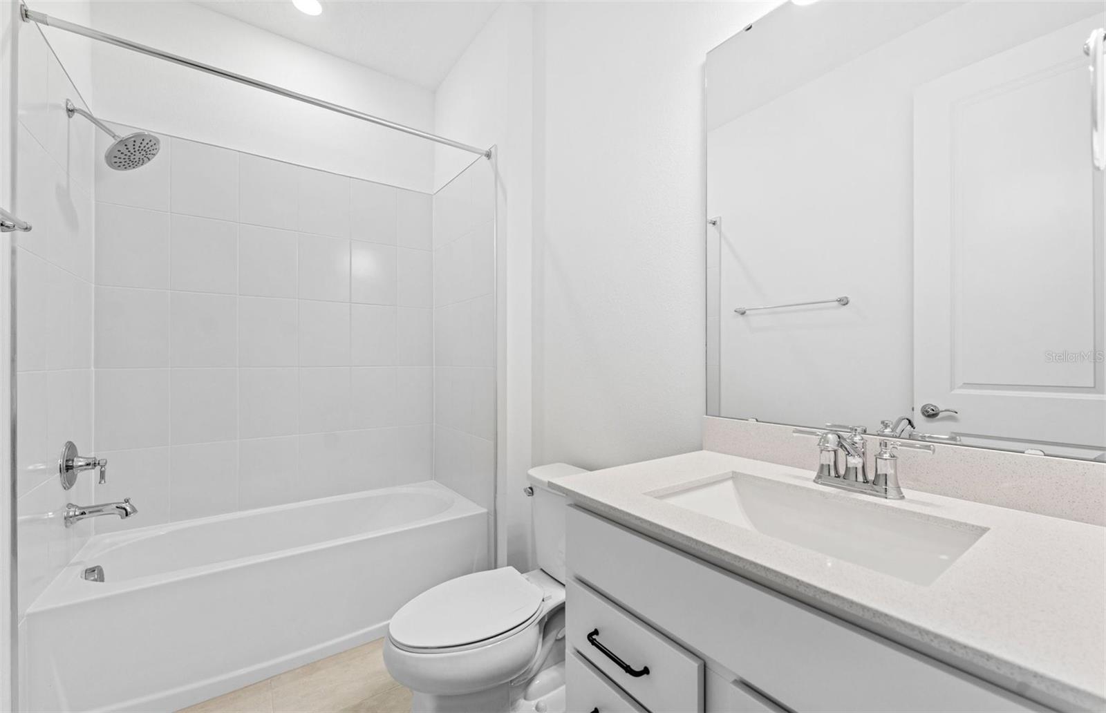 5282 WOLF CREEK DR, APOLLO BEACH, FL, 33572