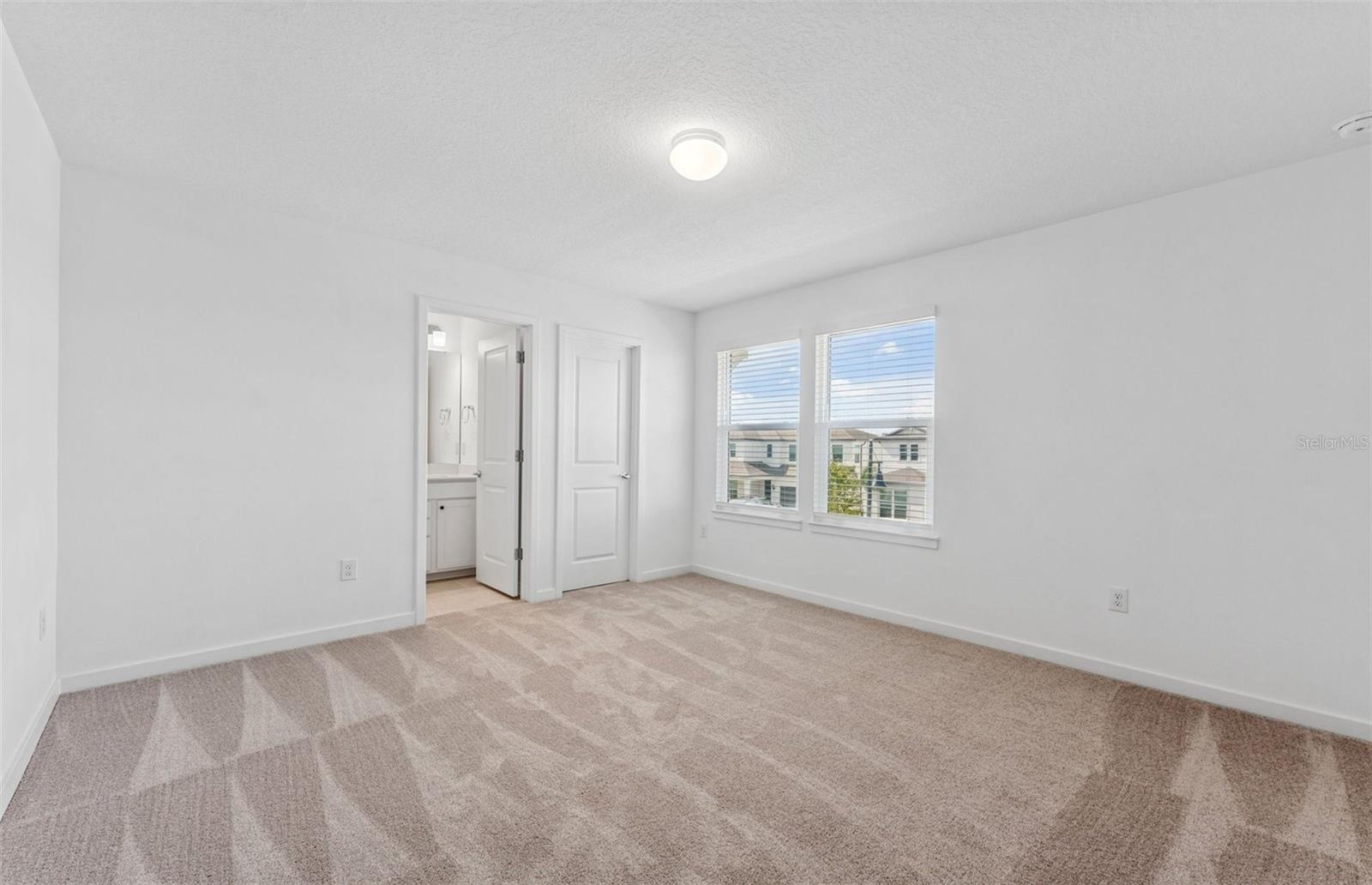 5282 WOLF CREEK DR, APOLLO BEACH, FL, 33572