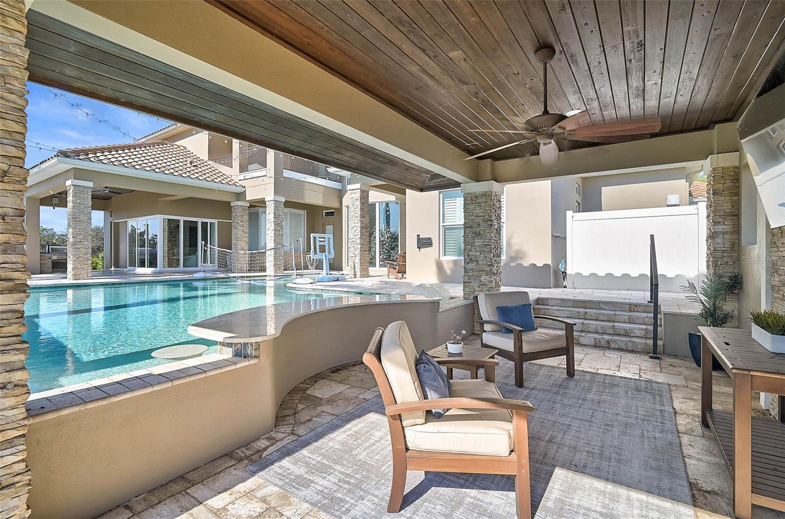 A4667142 Property Photo