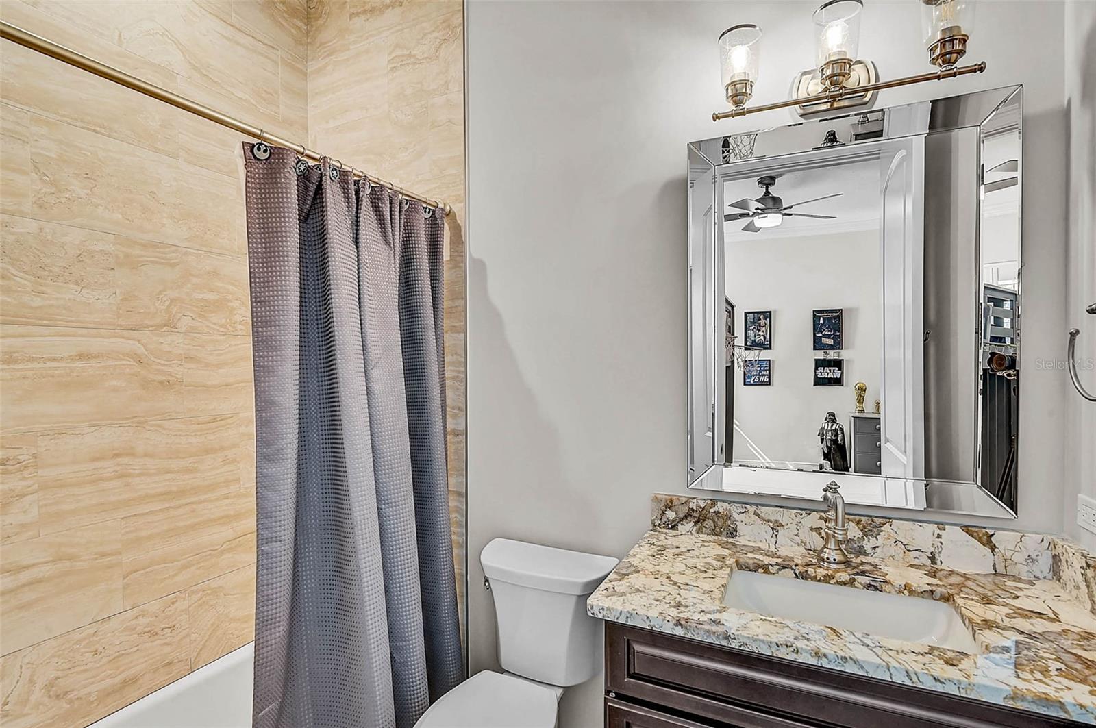 A4667142 Property Photo