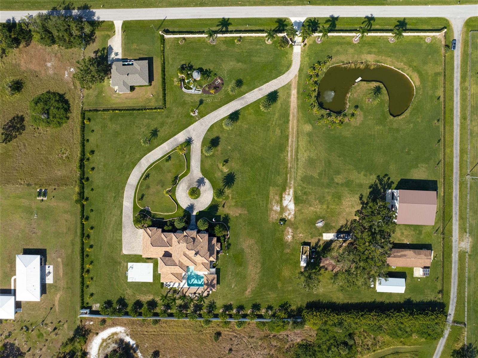 A4667142 Property Photo