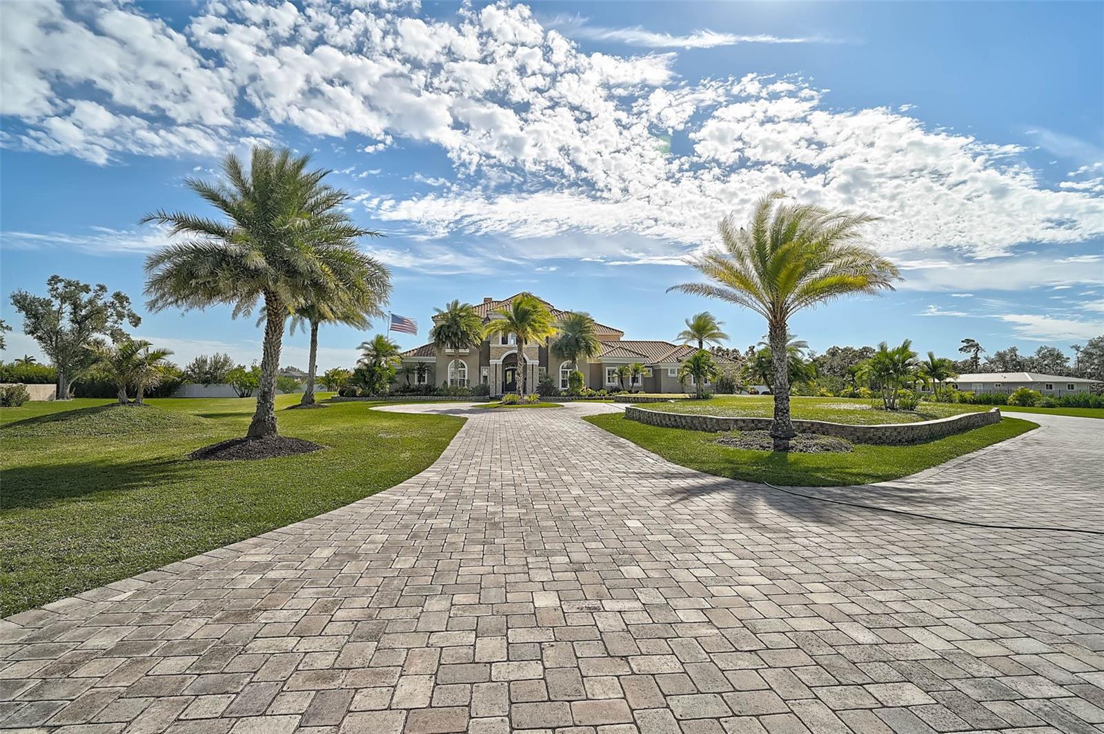 A4667142 Property Photo