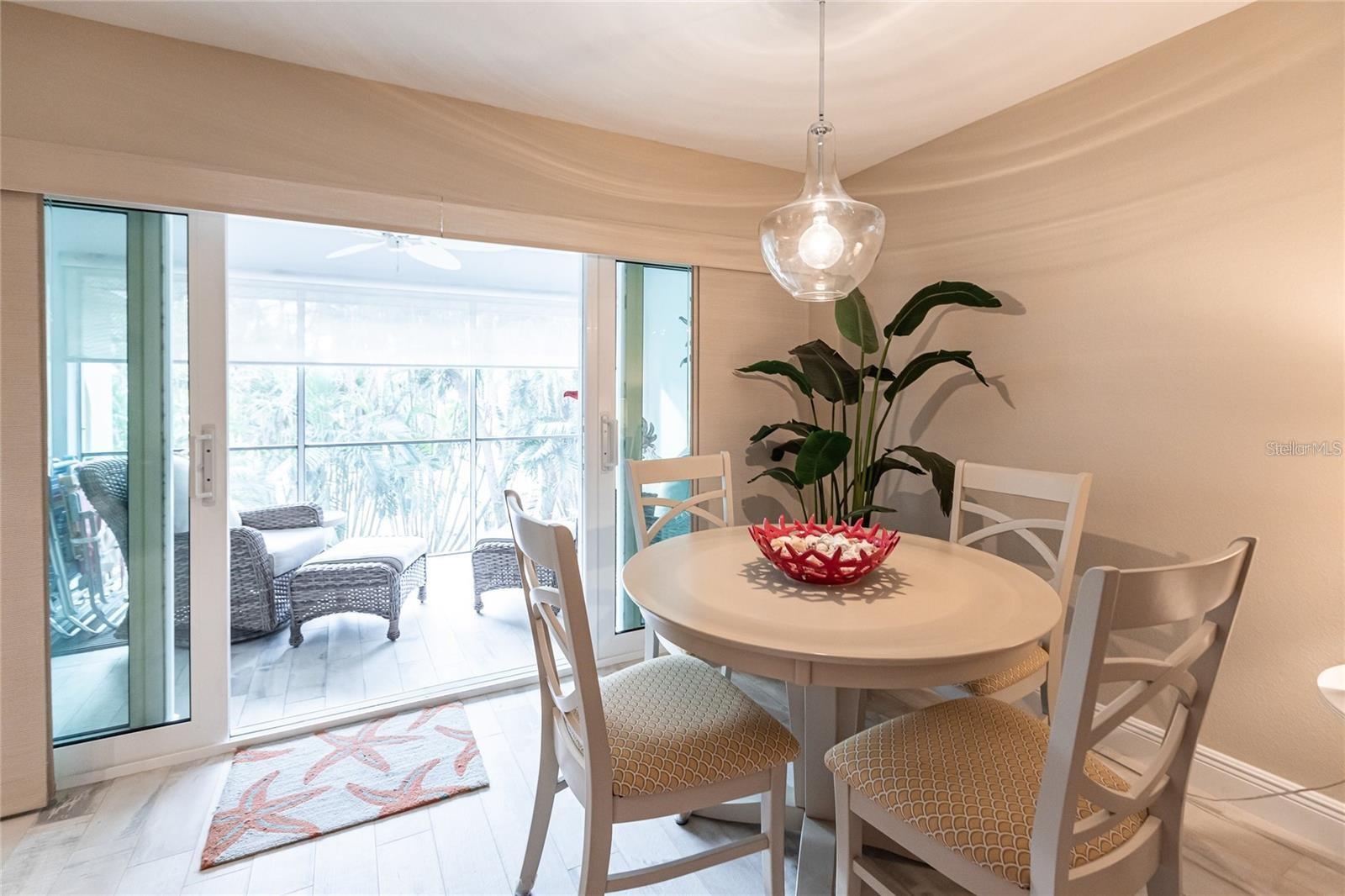 145 AVENIDA MESSINA #3, SARASOTA, FL, 34242