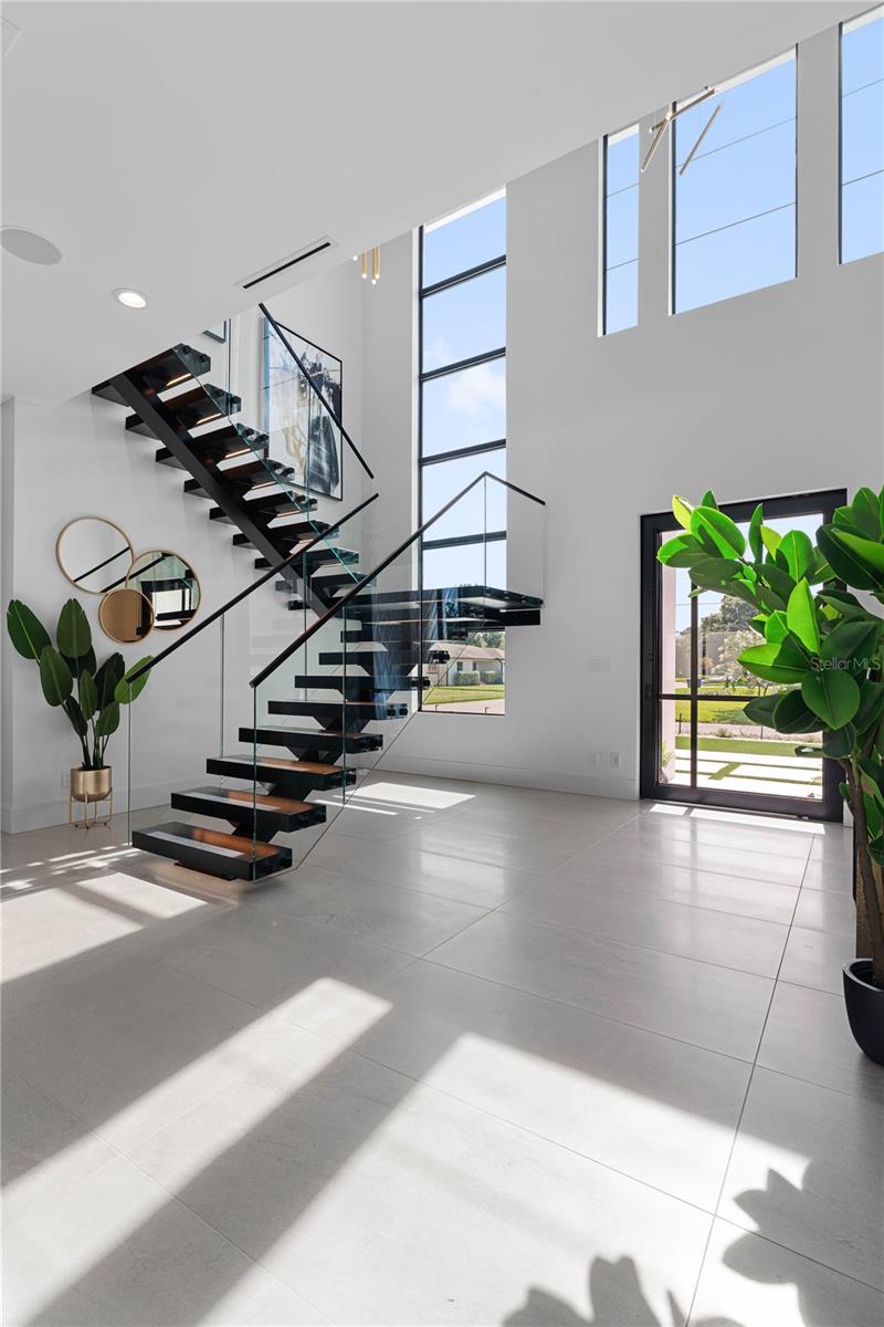 TB8433875 Property Photo