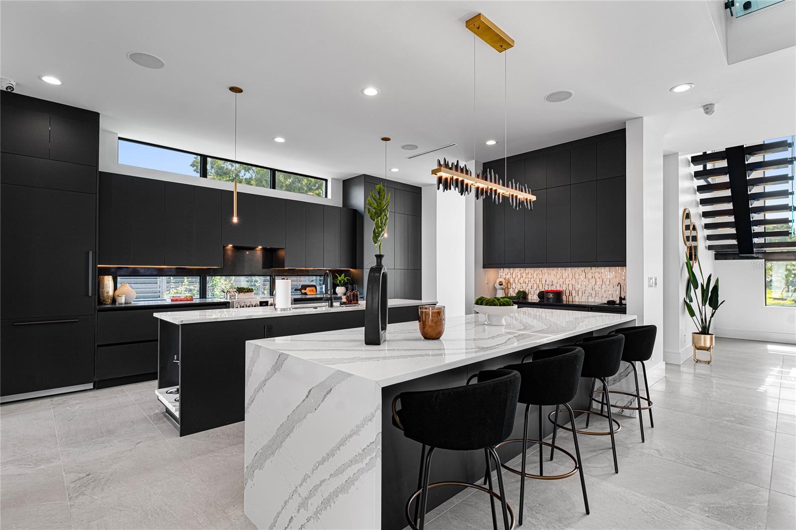 TB8433875 Property Photo