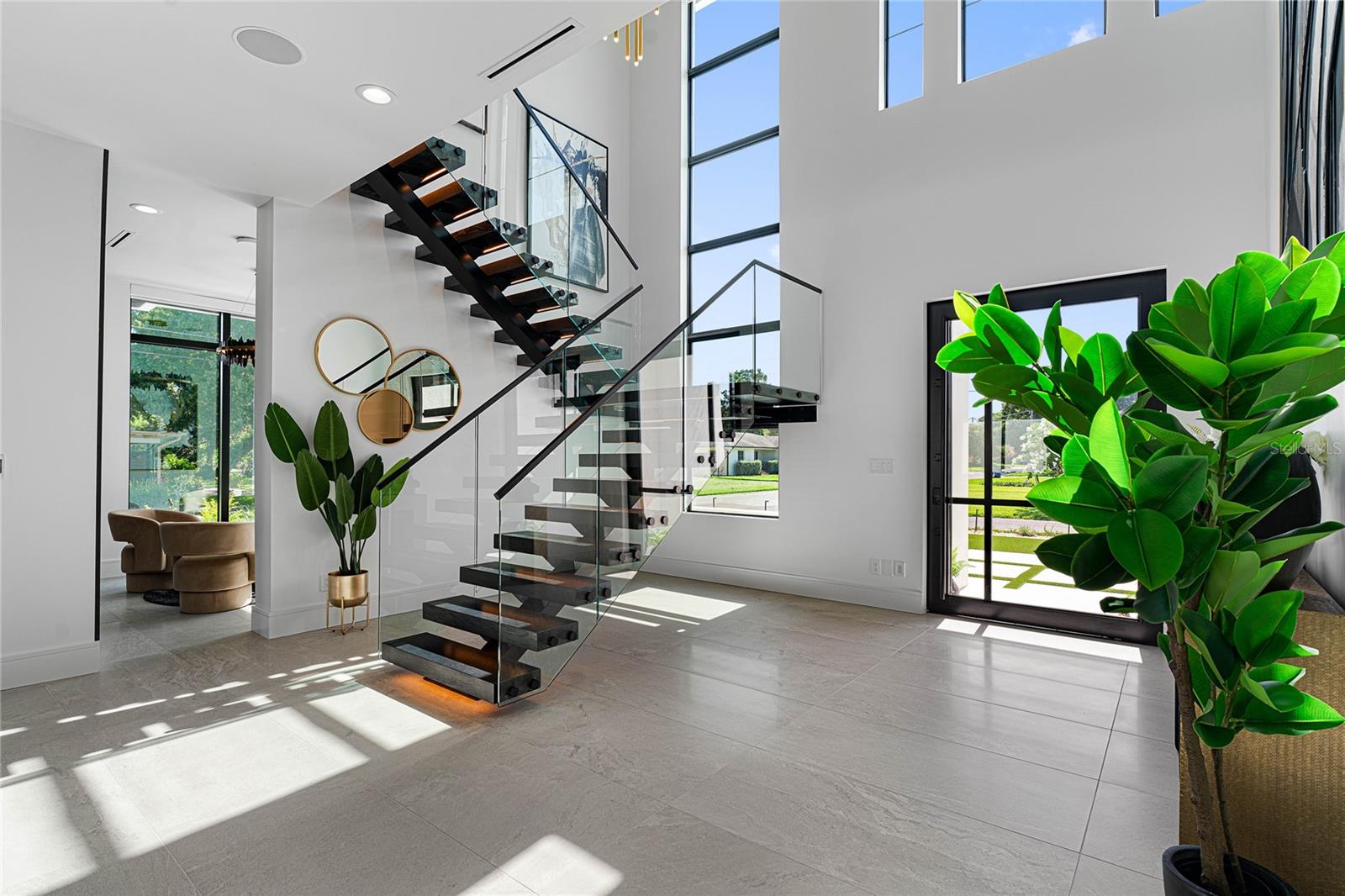 TB8433875 Property Photo