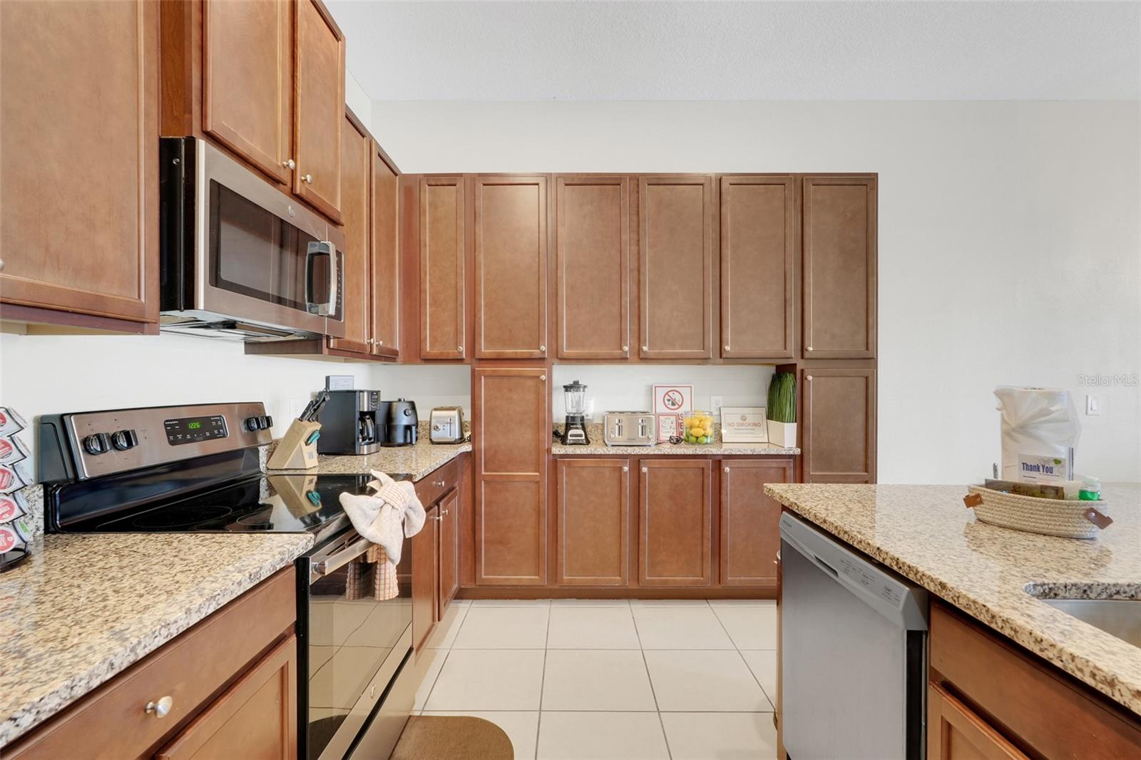 317 CAPTIVA DR, DAVENPORT, FL, 33896