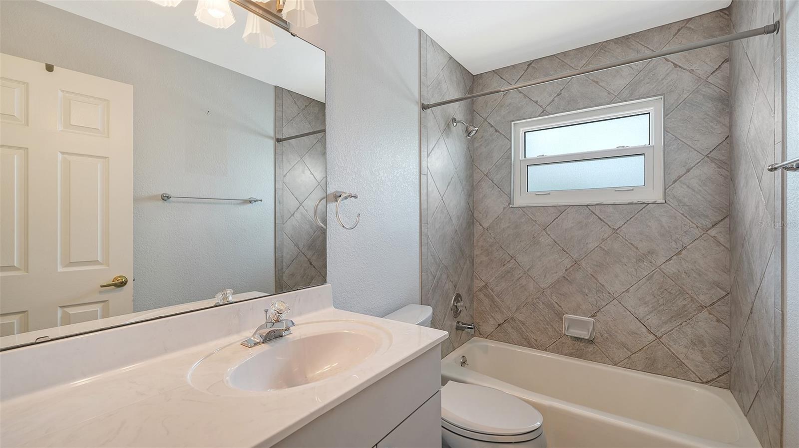 521 CUMMINGS ST, SARASOTA, FL, 34242