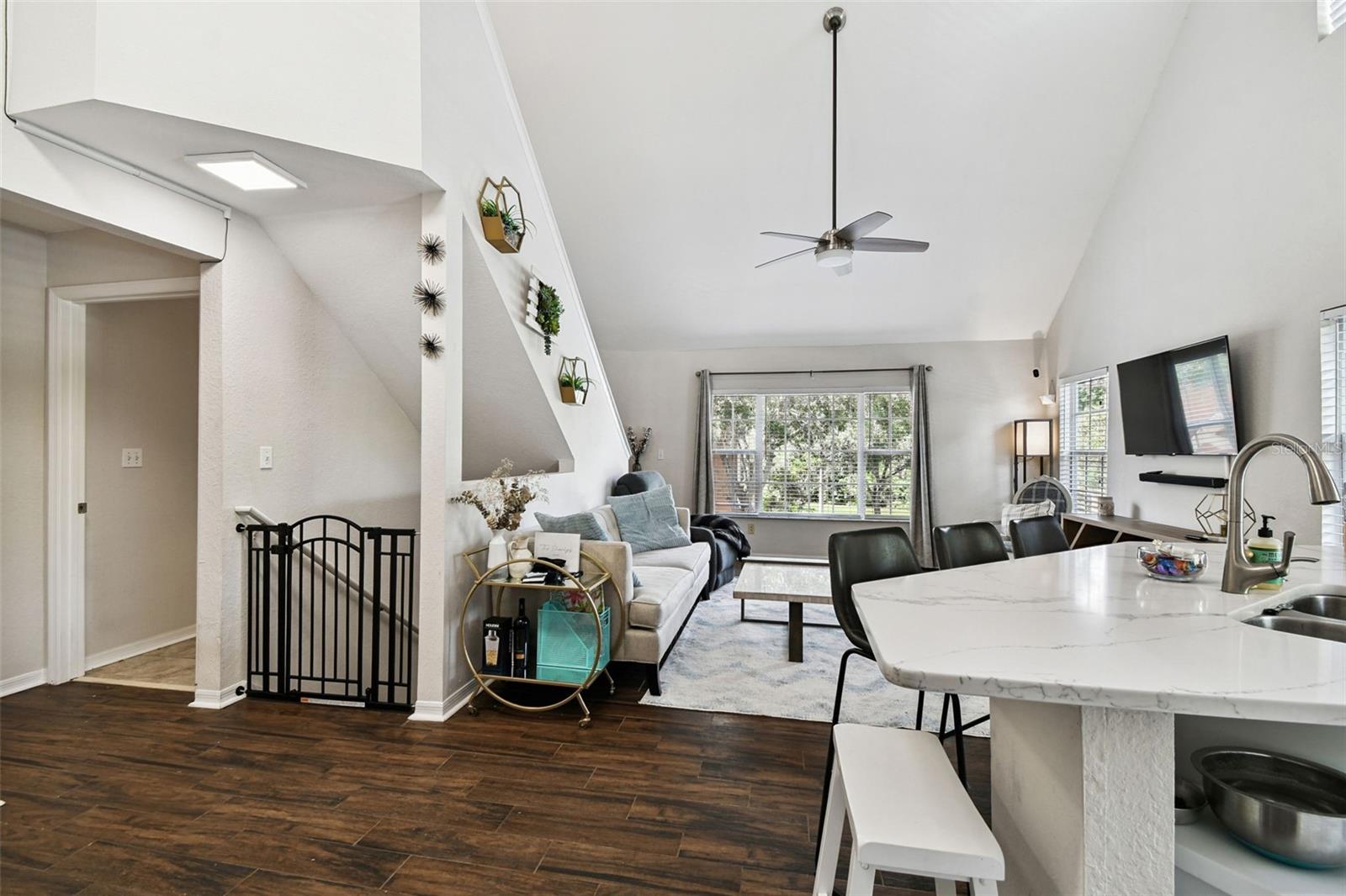 9064 LAKE CHASE ISLAND WAY, TAMPA, FL, 33626