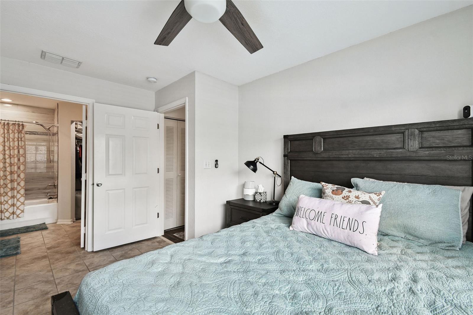 9064 LAKE CHASE ISLAND WAY, TAMPA, FL, 33626