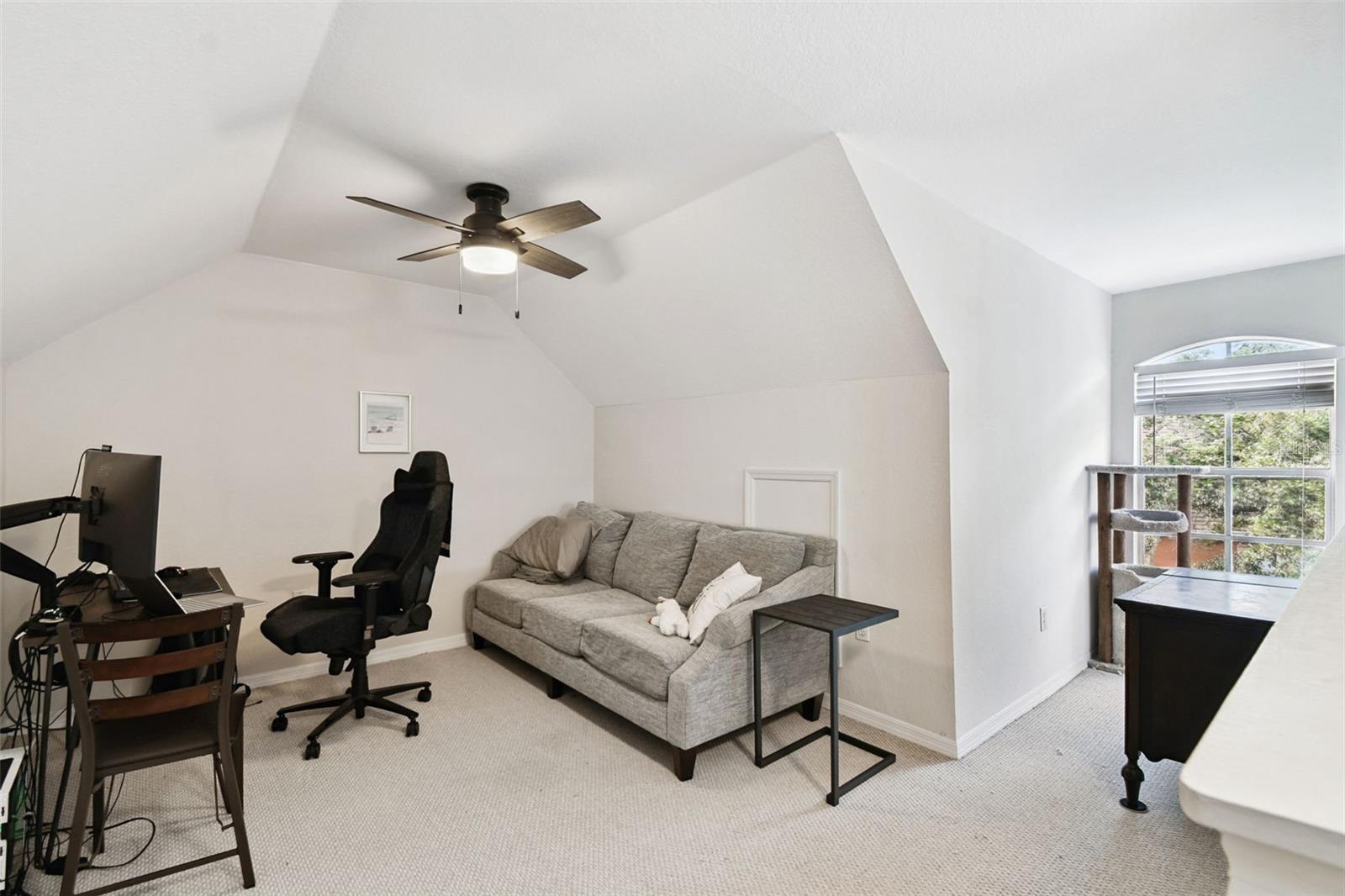 9064 LAKE CHASE ISLAND WAY, TAMPA, FL, 33626