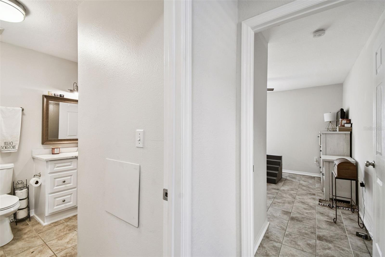 9064 LAKE CHASE ISLAND WAY, TAMPA, FL, 33626