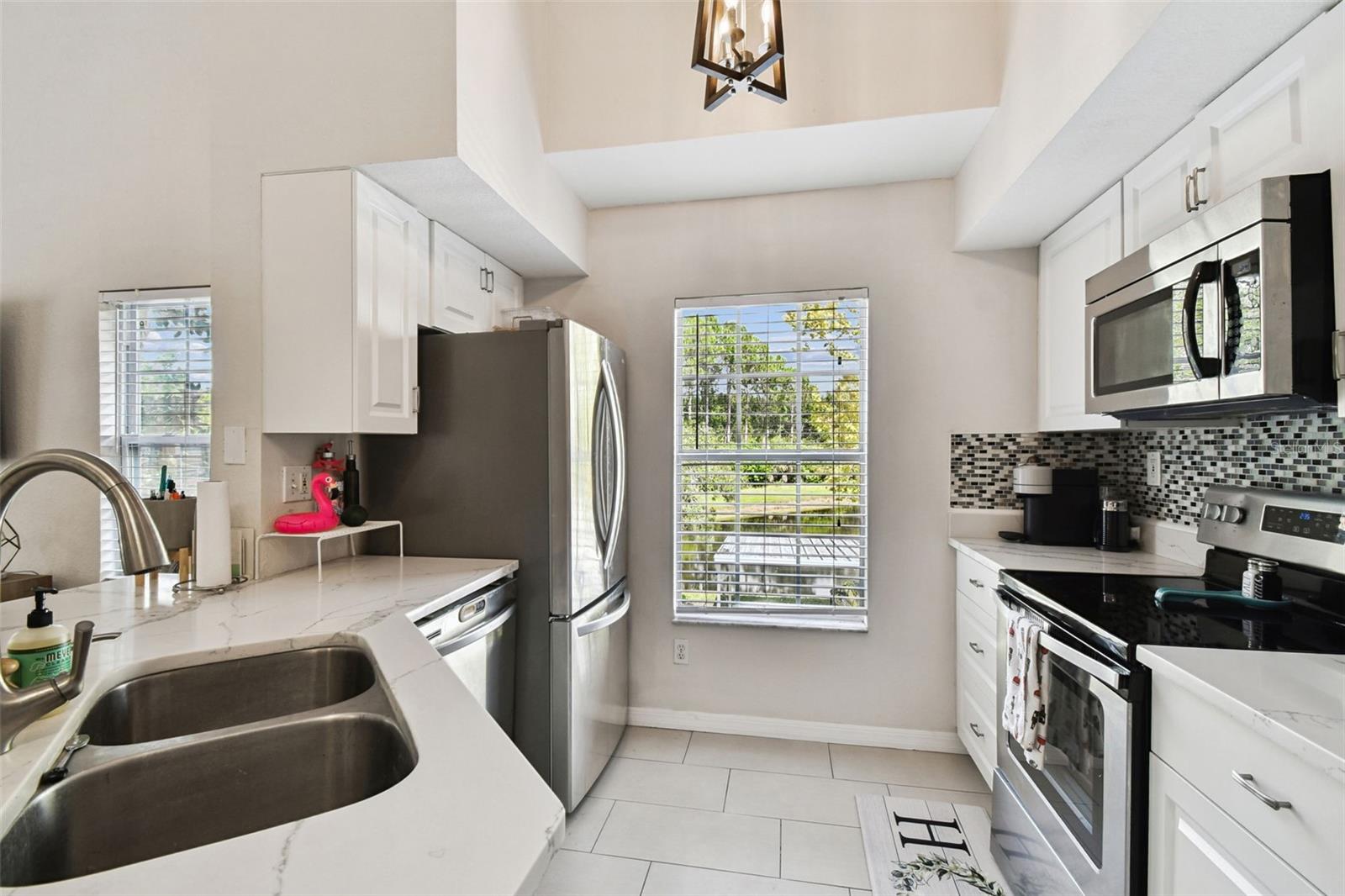 9064 LAKE CHASE ISLAND WAY, TAMPA, FL, 33626