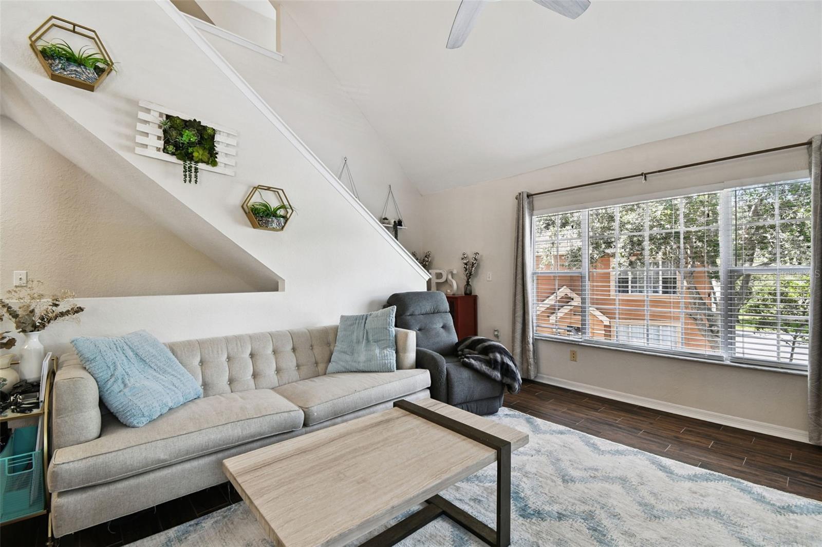 9064 LAKE CHASE ISLAND WAY, TAMPA, FL, 33626