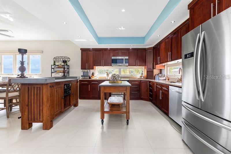 PR9116435 Property Photo