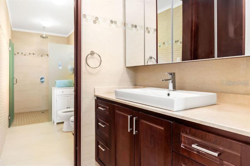 PR9116435 Property Photo