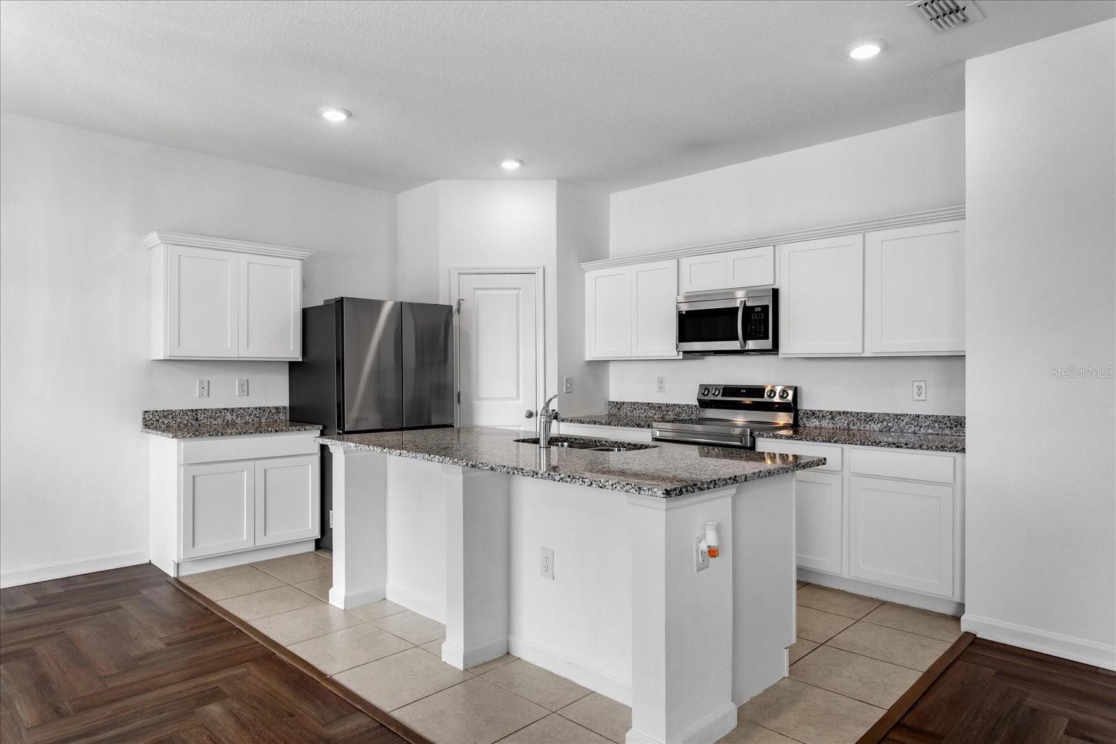 2121 TREASURE HILL ST, CLERMONT, FL, 34715