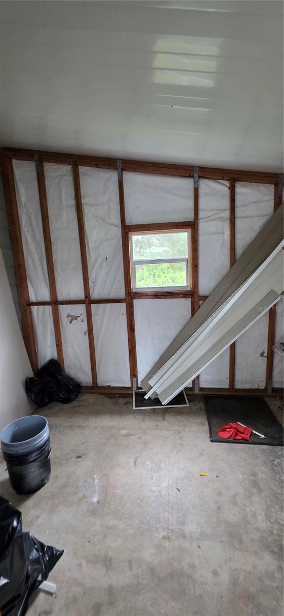 315 PAPAYA CIR, BAREFOOT BAY, FL, 32976