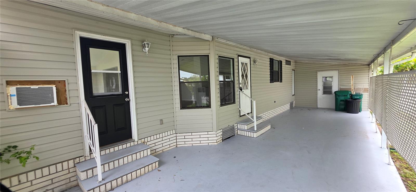 315 PAPAYA CIR, BAREFOOT BAY, FL, 32976