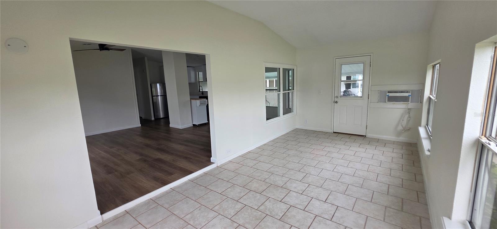 315 PAPAYA CIR, BAREFOOT BAY, FL, 32976