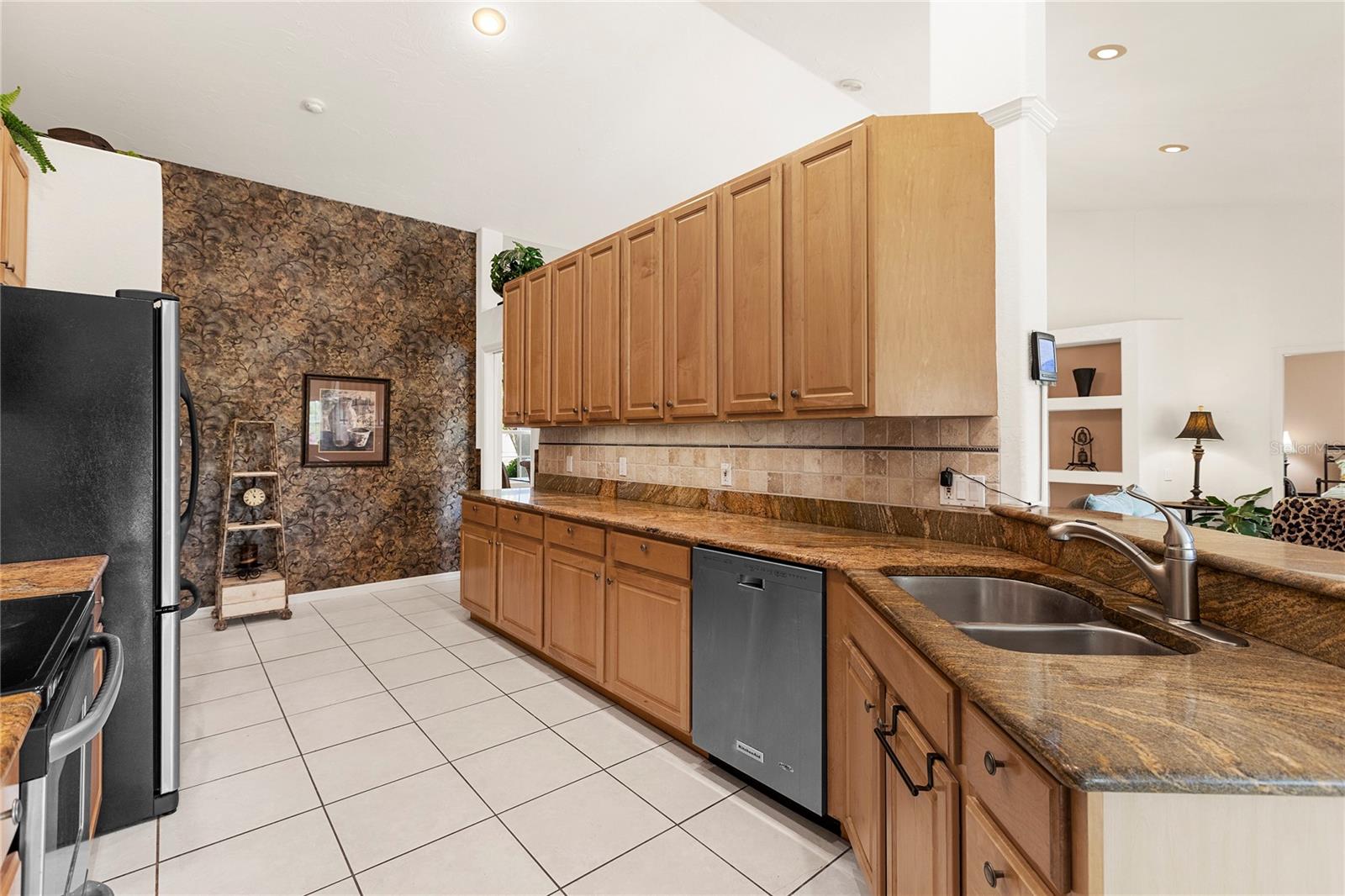 3358 YONGE AVE #33, SARASOTA, FL, 34235