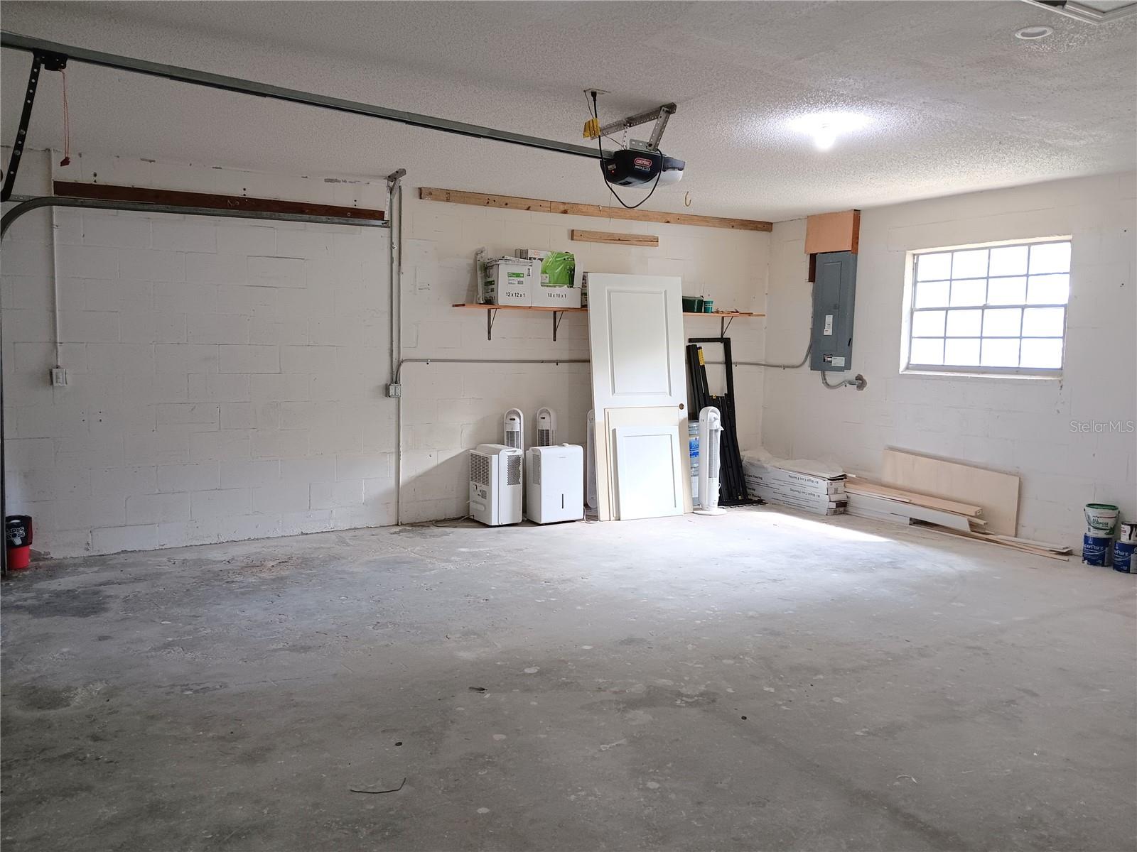 1929 ARVIS CIR E, CLEARWATER, FL, 33764