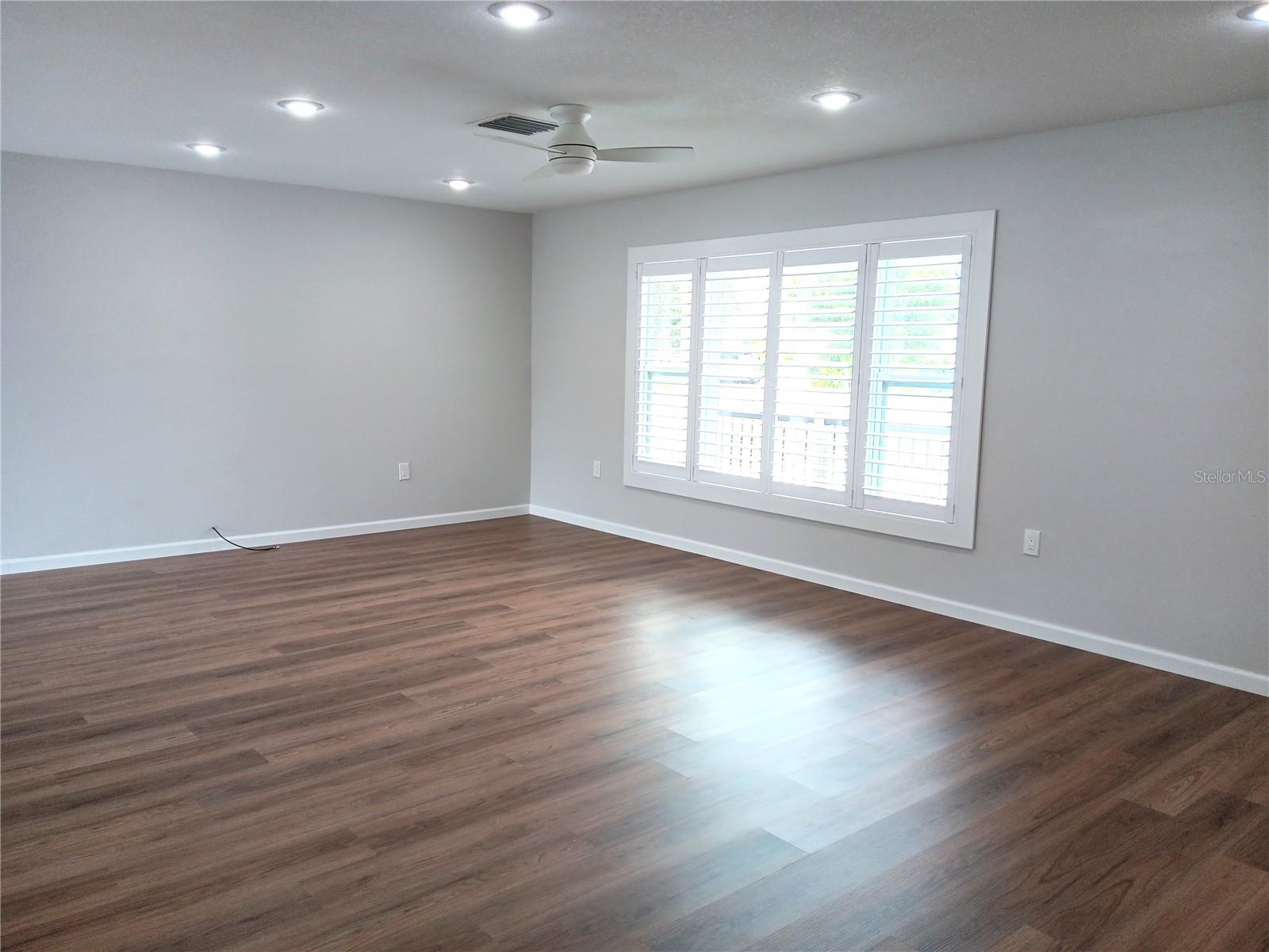 1929 ARVIS CIR E, CLEARWATER, FL, 33764