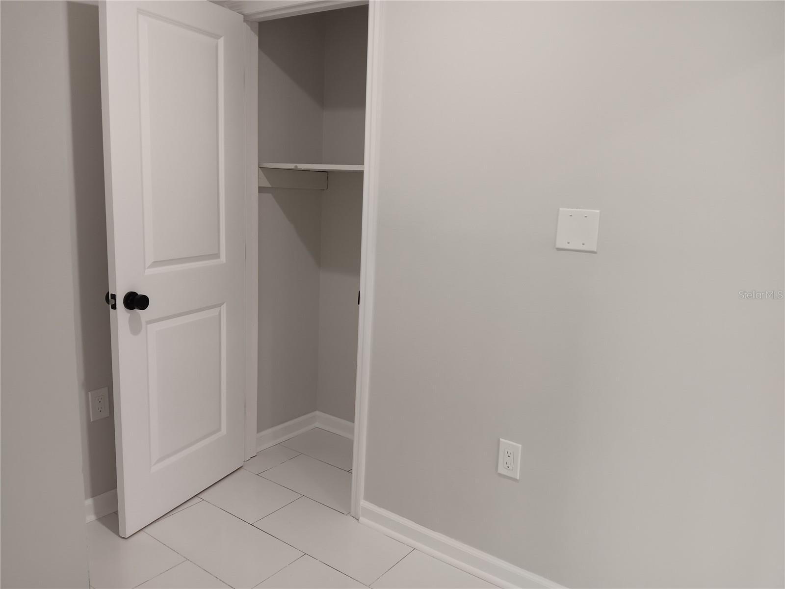 1929 ARVIS CIR E, CLEARWATER, FL, 33764