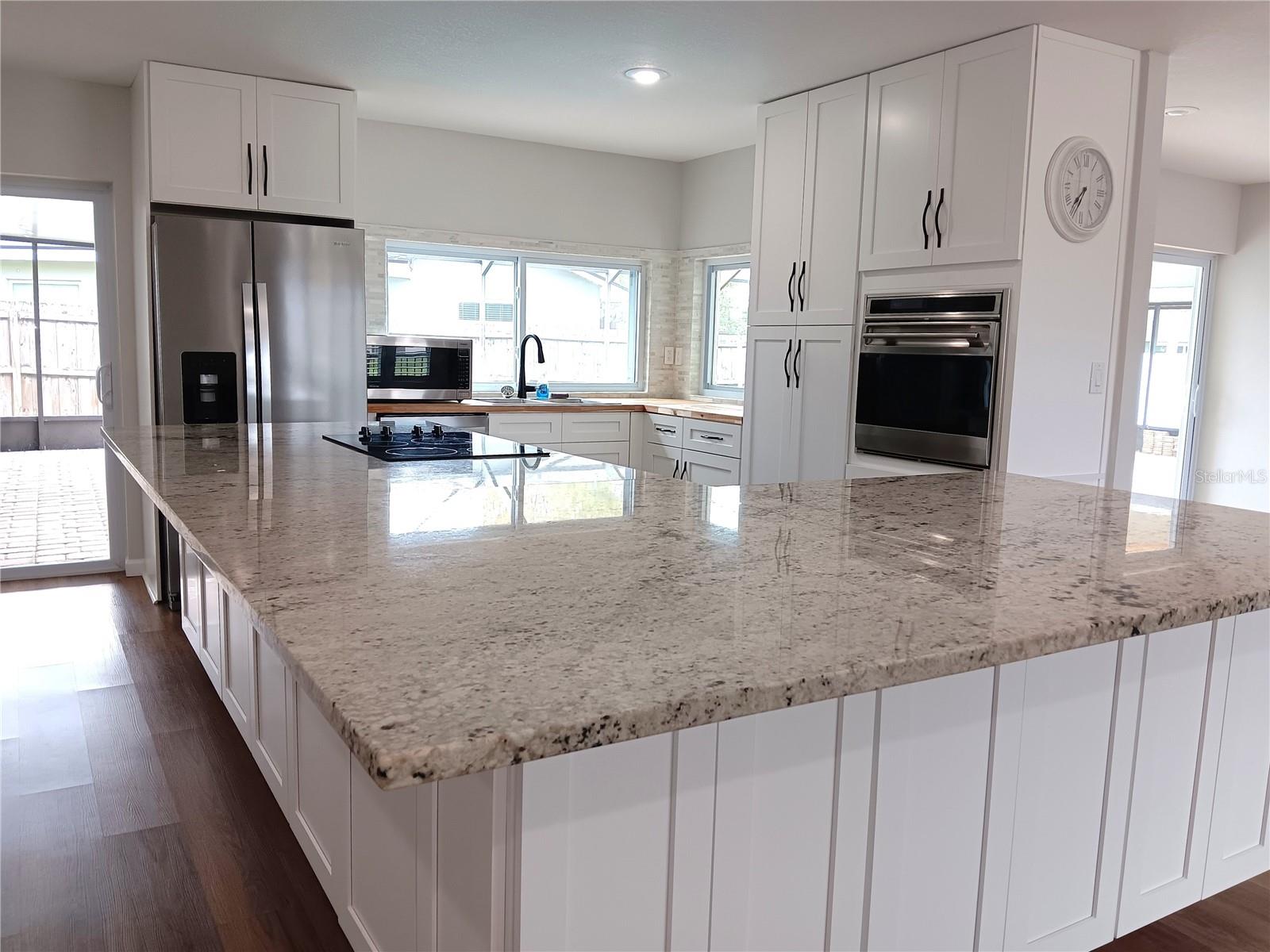 1929 ARVIS CIR E, CLEARWATER, FL, 33764