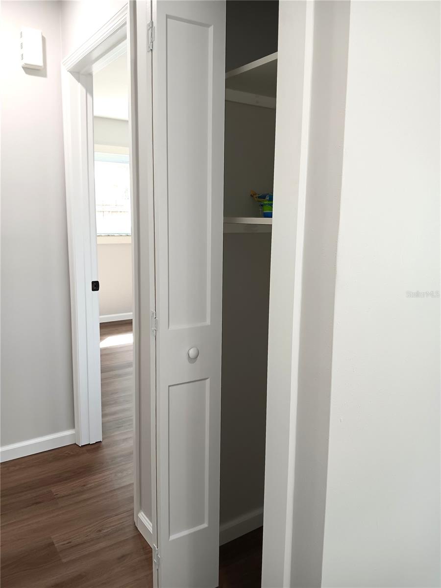 1929 ARVIS CIR E, CLEARWATER, FL, 33764