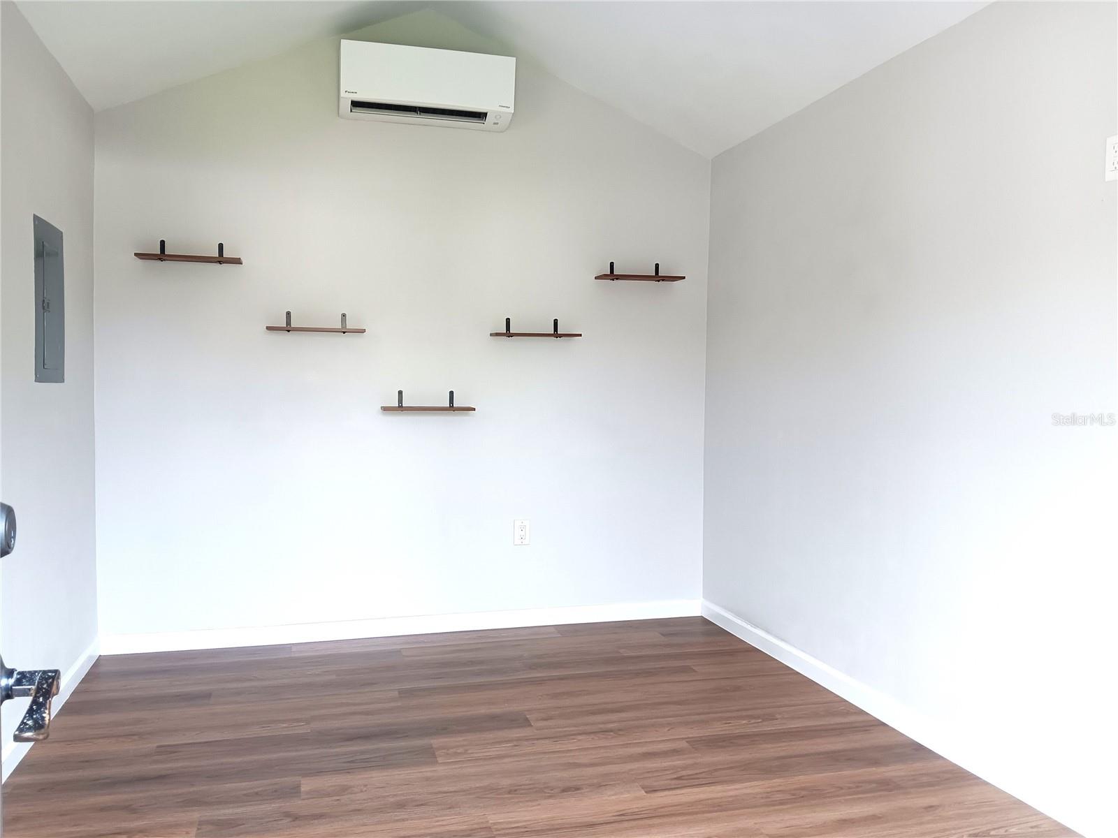 1929 ARVIS CIR E, CLEARWATER, FL, 33764