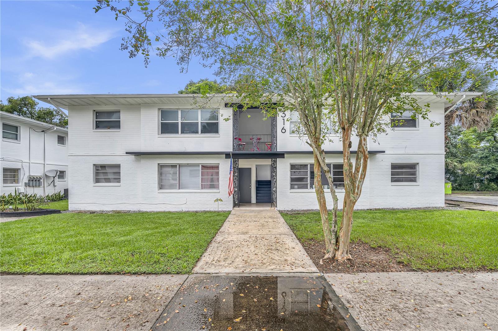 316 W HOWRY AVE #4, DELAND, FL, 32720
