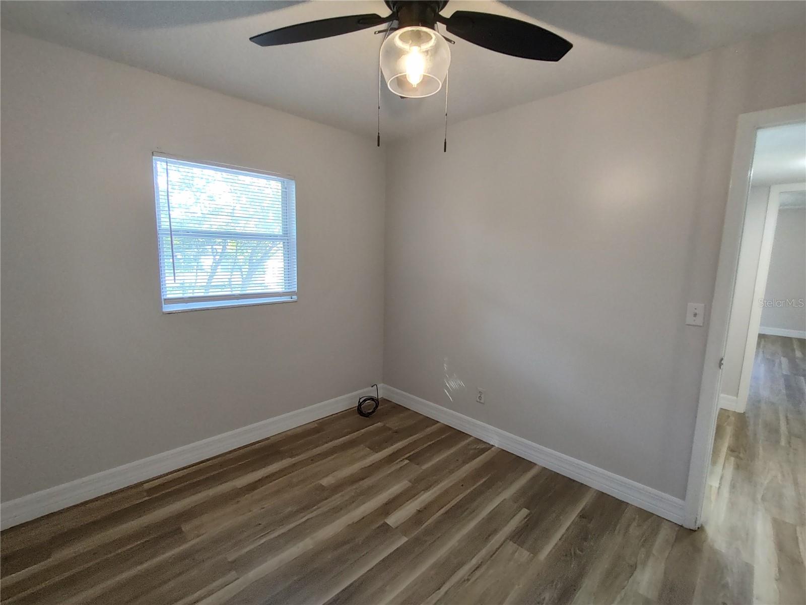 316 W HOWRY AVE #4, DELAND, FL, 32720