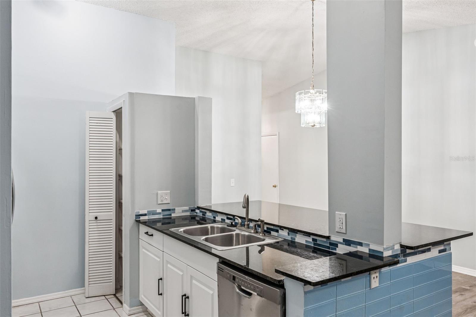 108 CLEAR LAKE CIR, SANFORD, FL, 32773