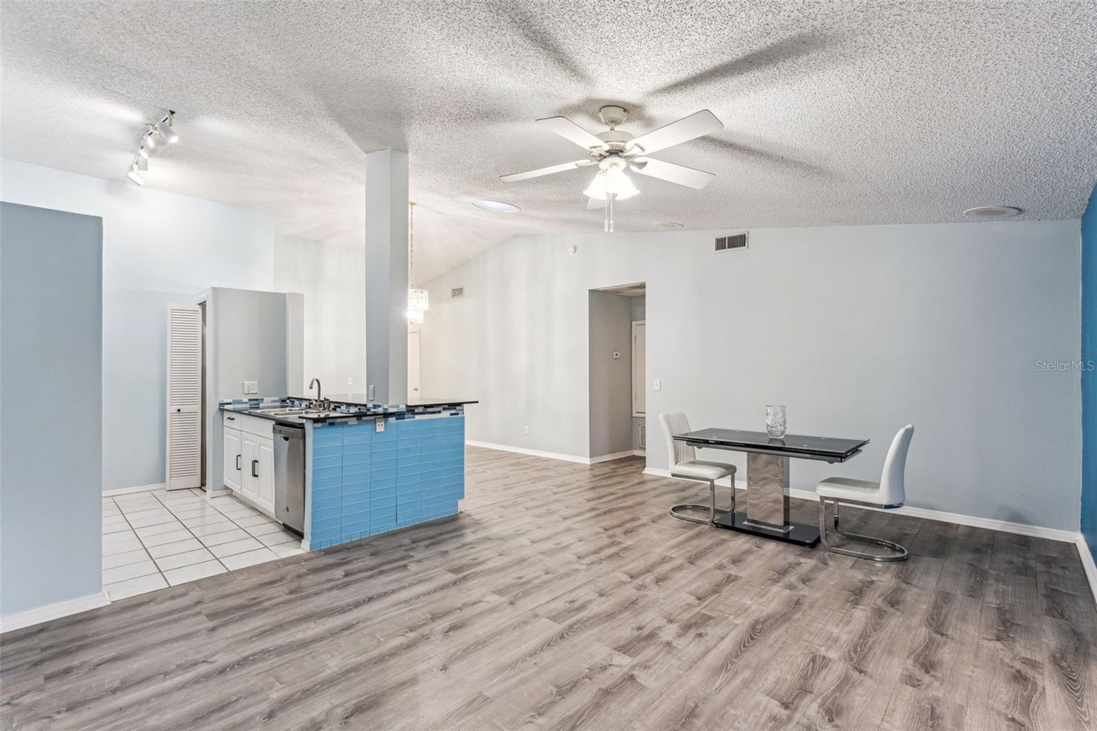 108 CLEAR LAKE CIR, SANFORD, FL, 32773