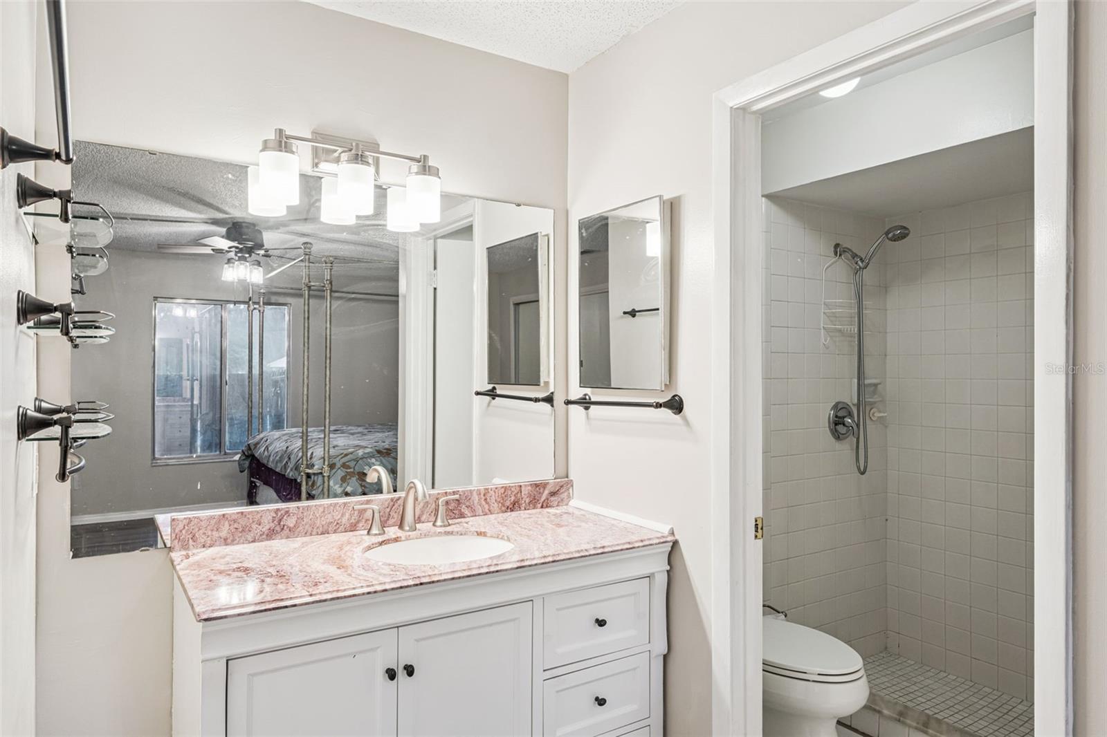 108 CLEAR LAKE CIR, SANFORD, FL, 32773