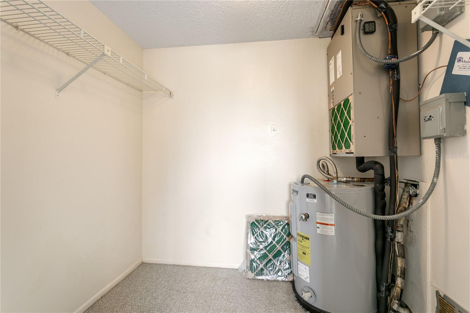 N6140805 Property Photo