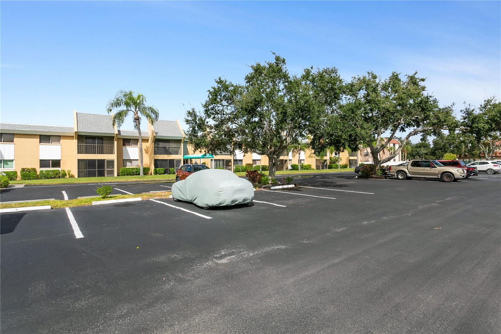 N6140805 Property Photo