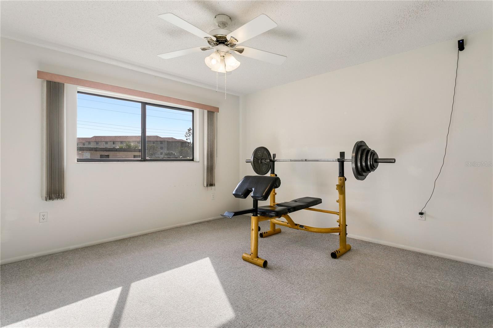 N6140805 Property Photo