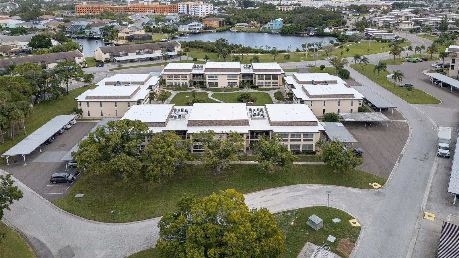 W7879522 Property Photo