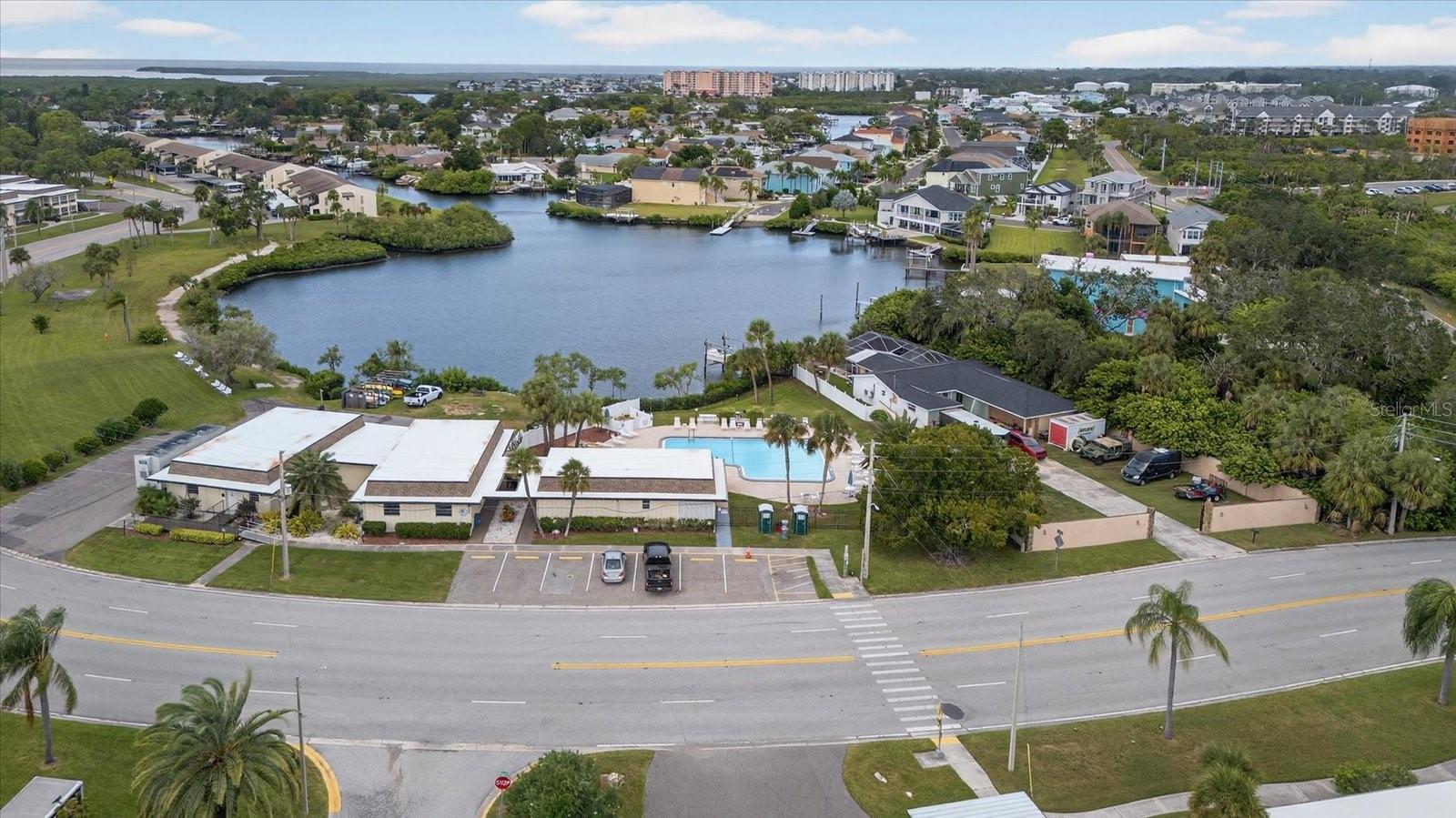 W7879522 Property Photo